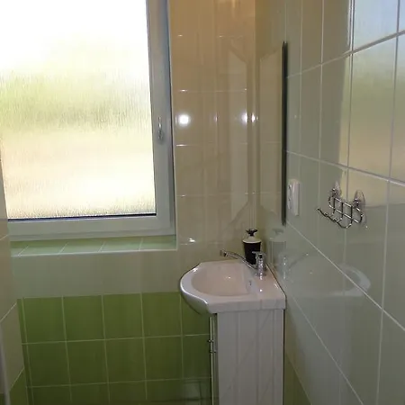 Lhota Apartment Straz nad Nezarkou